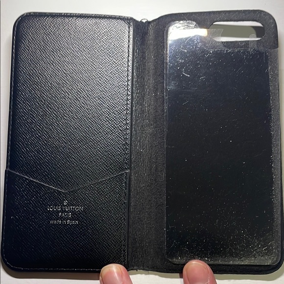 Louis Vuitton Monogram Phone Case - Picture 2 of 4